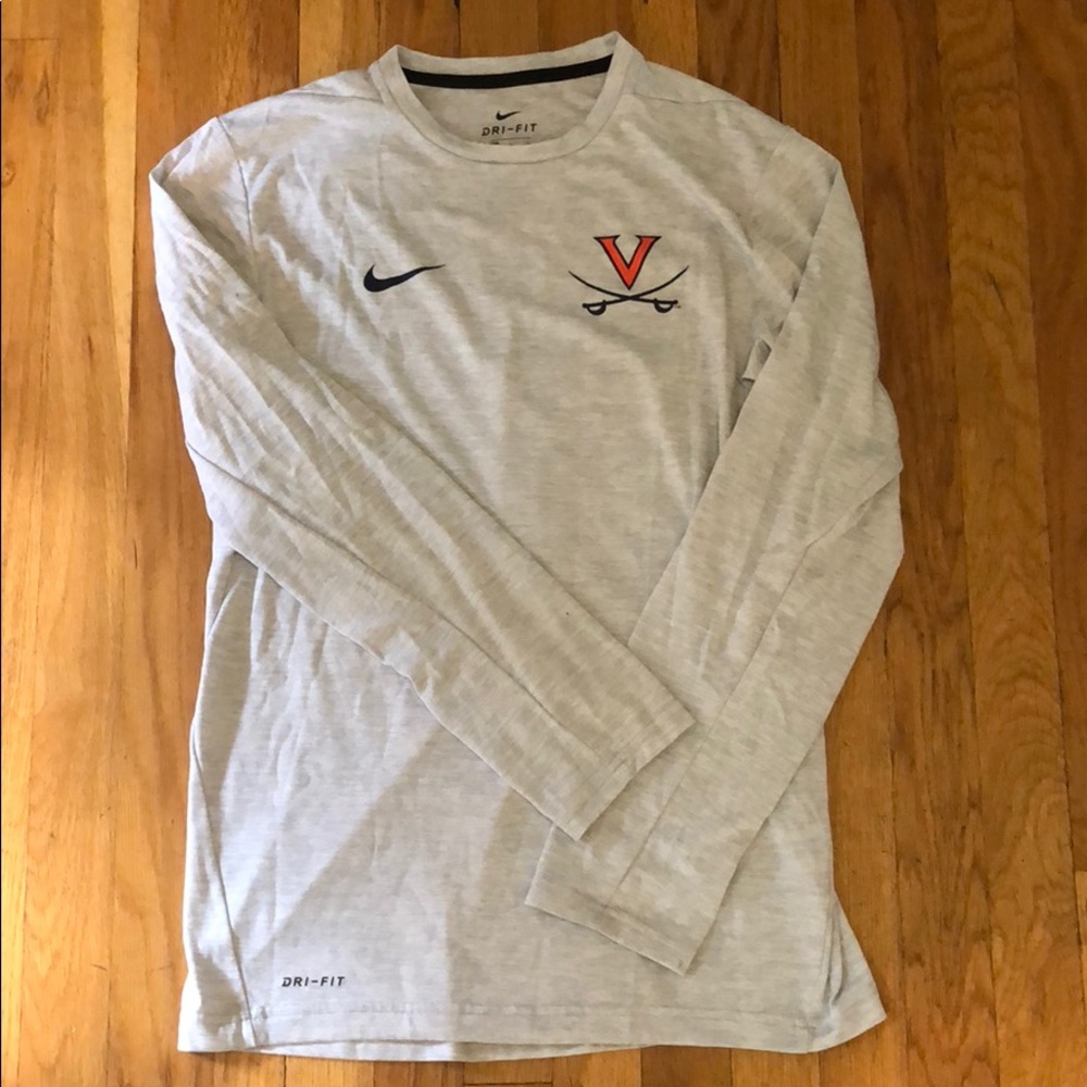 Nike DryFit Longsleeve UVA